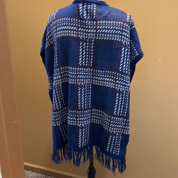 Womens Arizona jeans knit open front poncho sweater fringed bottom sz L - Picture 8 of 11